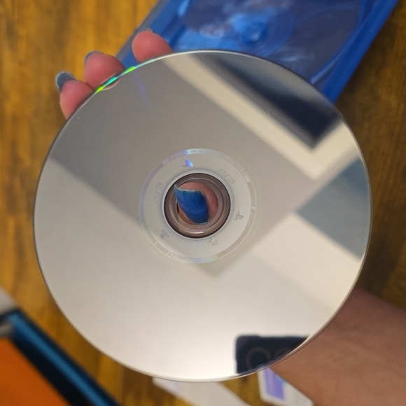 Total Recall Blu-ray Disc And Dvs - Picture 5 of 7